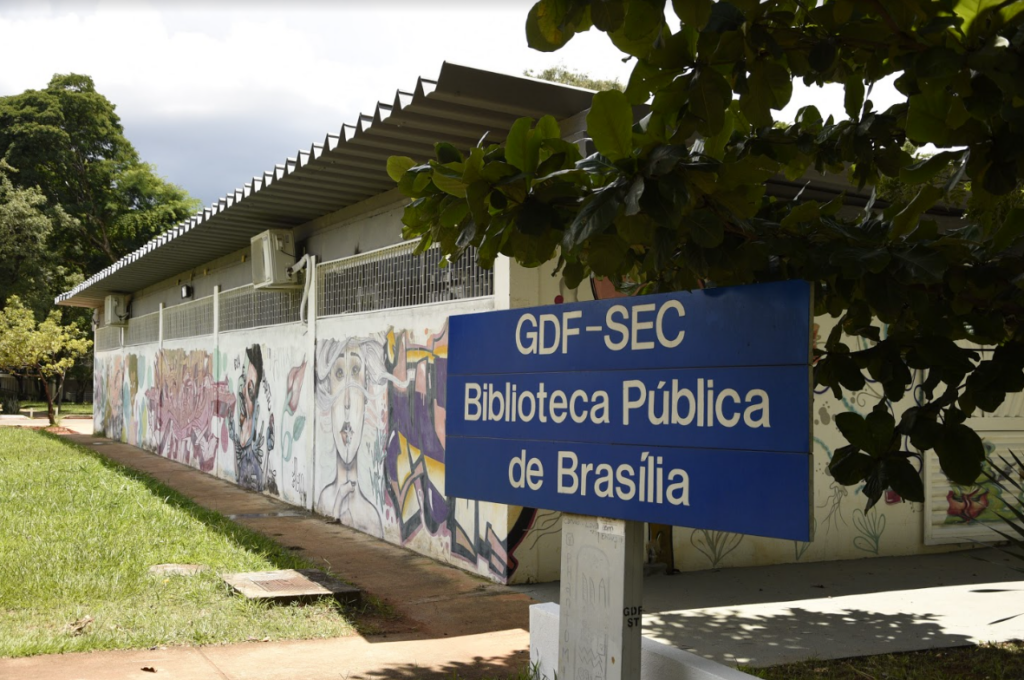 Fachada da Biblioteca Pública de Brasília